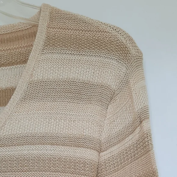 Lauren Ralph Lauren knit sweater size L. - Picture 4 of 10